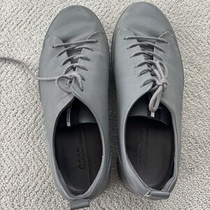 ECCO Men's Gray Leather Sneakers